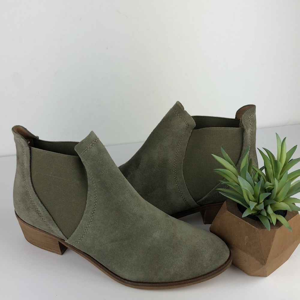 NEW Splendid Henri Chelsea Suede Ankle Boots 6.5